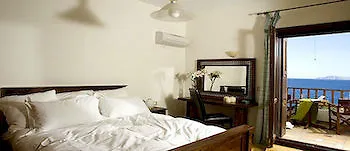 Alantha Apartment